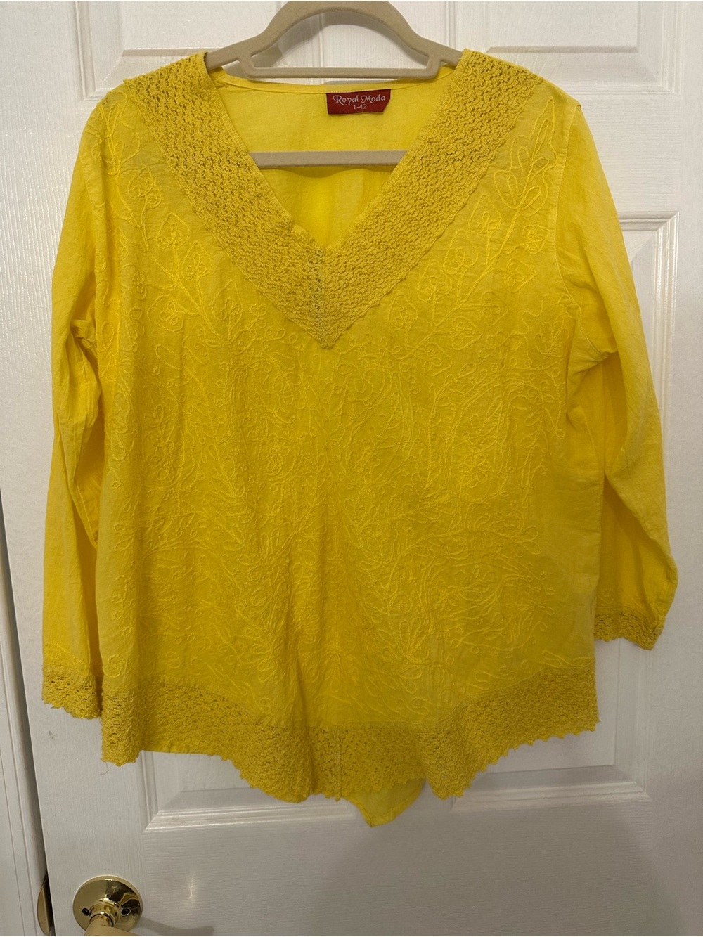 Source Unknown Bright Yellow Embroidered V-Neck Tunic